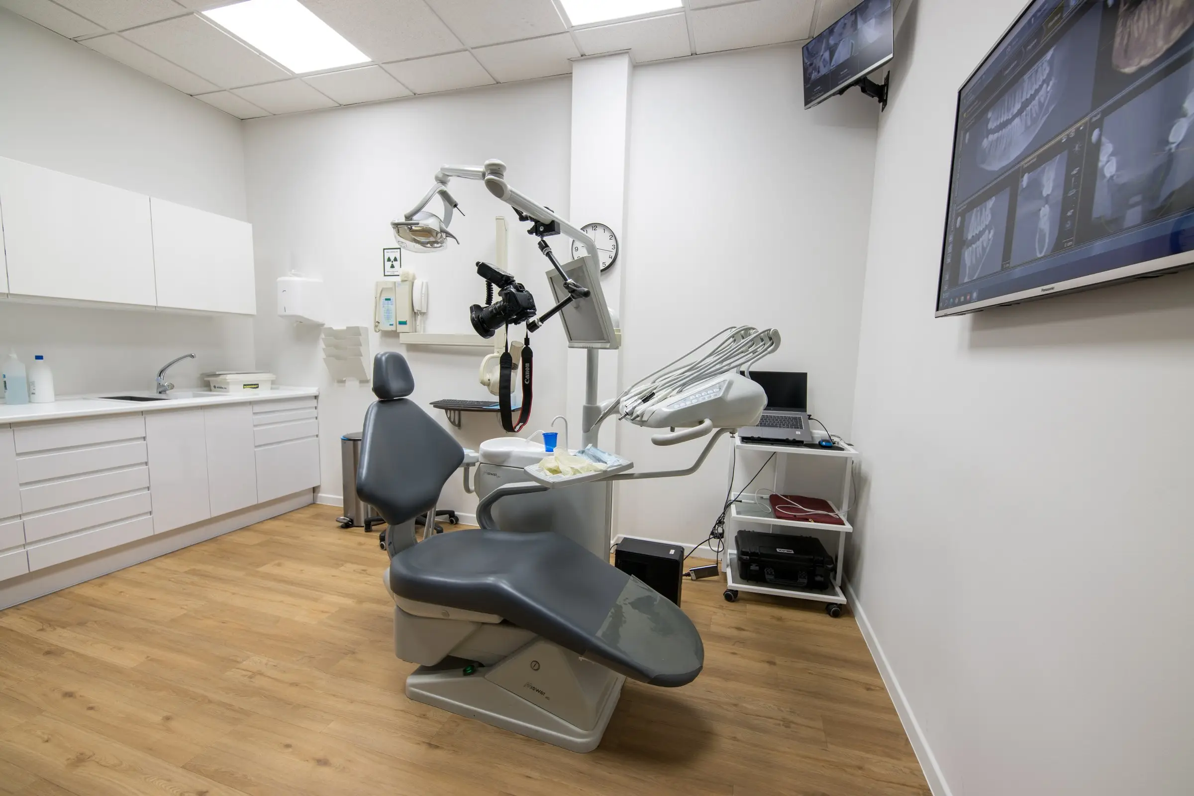 Clínica dental Salud Total en Roa